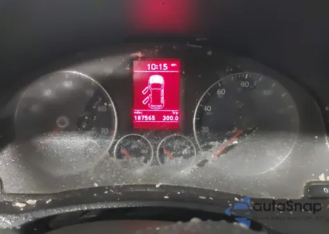 2008 Volkswagen Rabbit S z USA, uszkodzony, nr VIN WVWDA71K58W258045